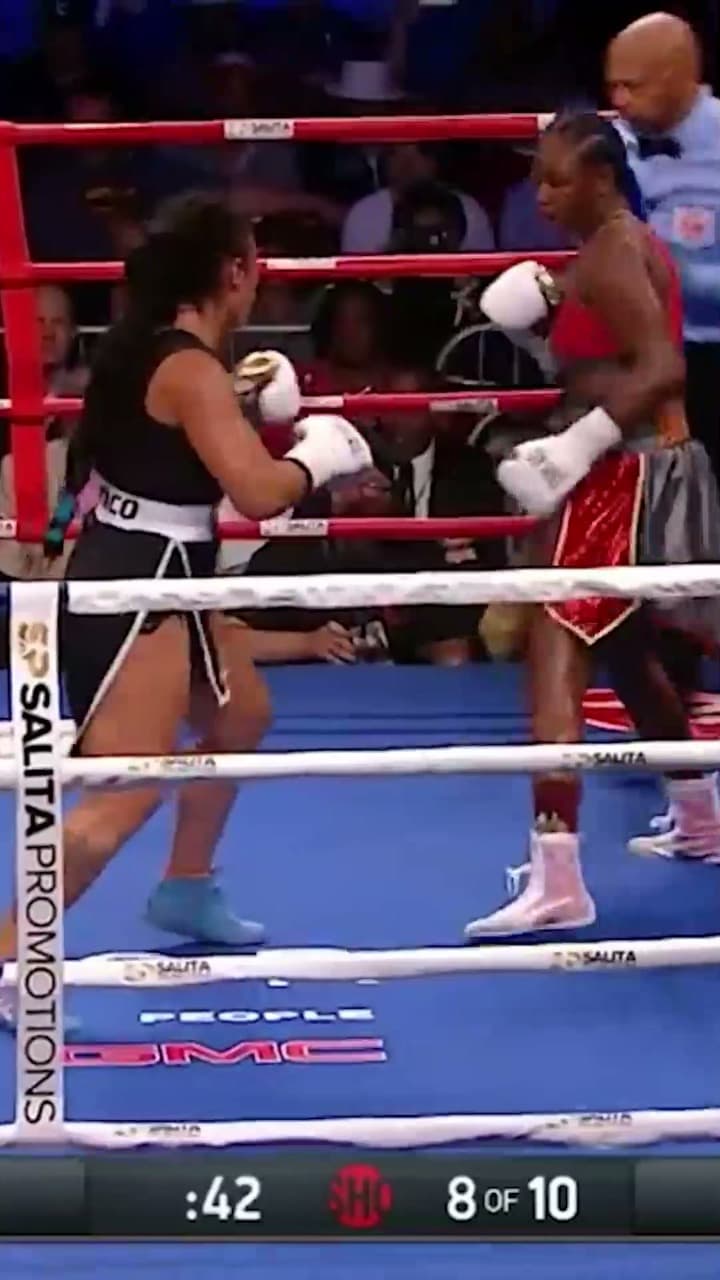 Live event content from a boxing match